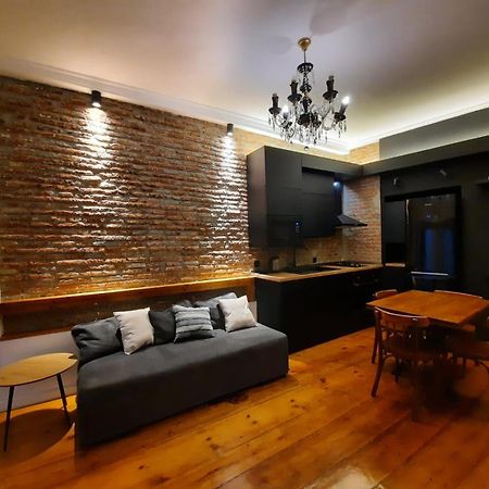 Tbilisi Central Apartment ภายนอก รูปภาพ